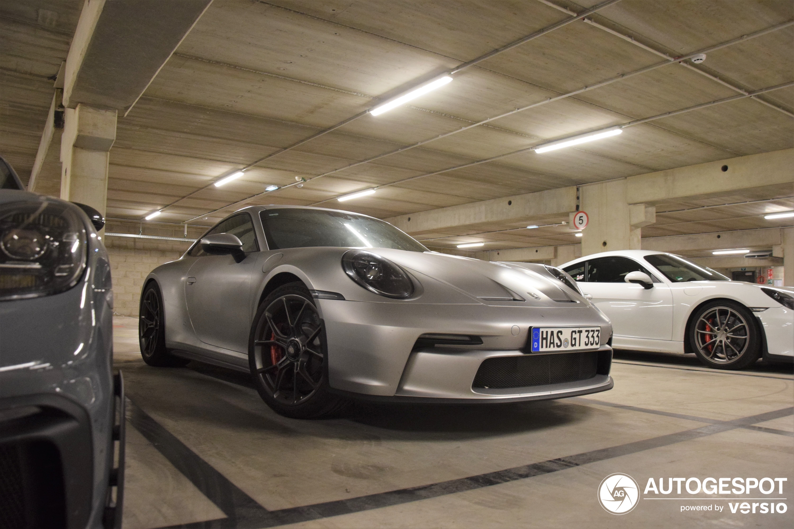 Porsche 992 GT3 Touring