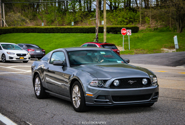 Ford Mustang GT 2013