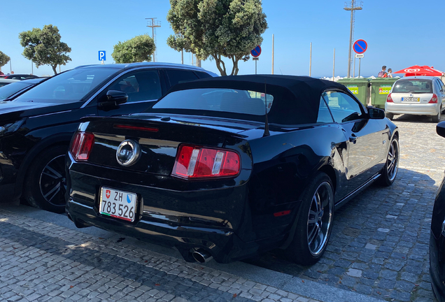 Ford Mustang GT Convertible 2011