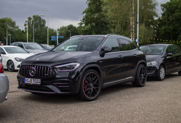 Mercedes-AMG GLA 45 S 4MATIC+ H247