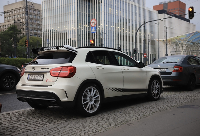 Mercedes-Benz GLA 45 AMG X156