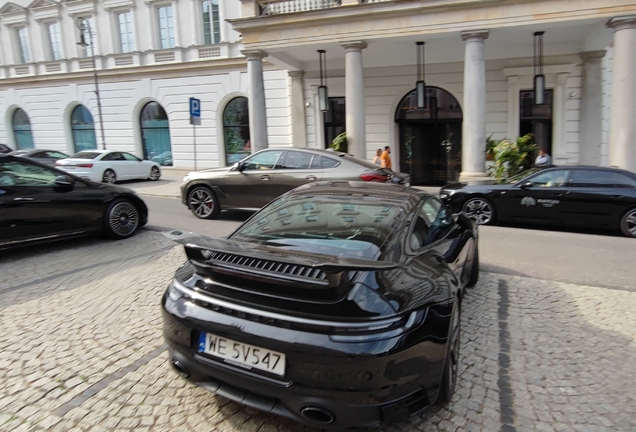 Porsche 992 Carrera 4S