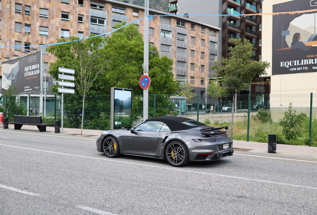 Porsche 992 Turbo S Cabriolet