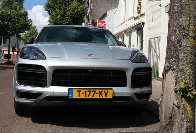 Porsche Cayenne Turbo S E-Hybrid