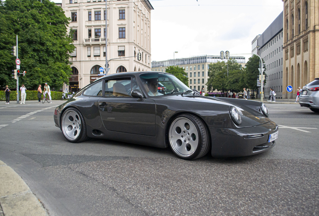 Porsche Strosek 911 Mega 30 Jahre Jubiläumsmodell