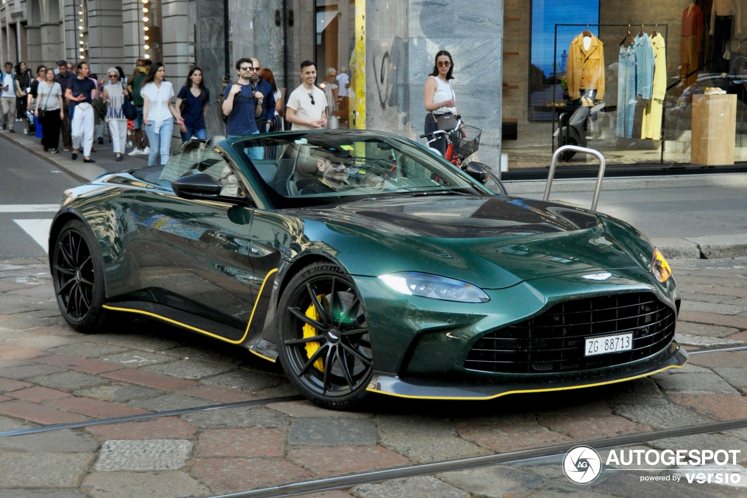A brand new Aston Martin V12 Vantage Roadster shows up in Milan