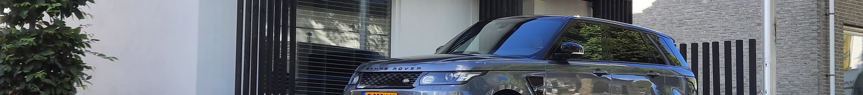 Land Rover Range Rover Sport SVR