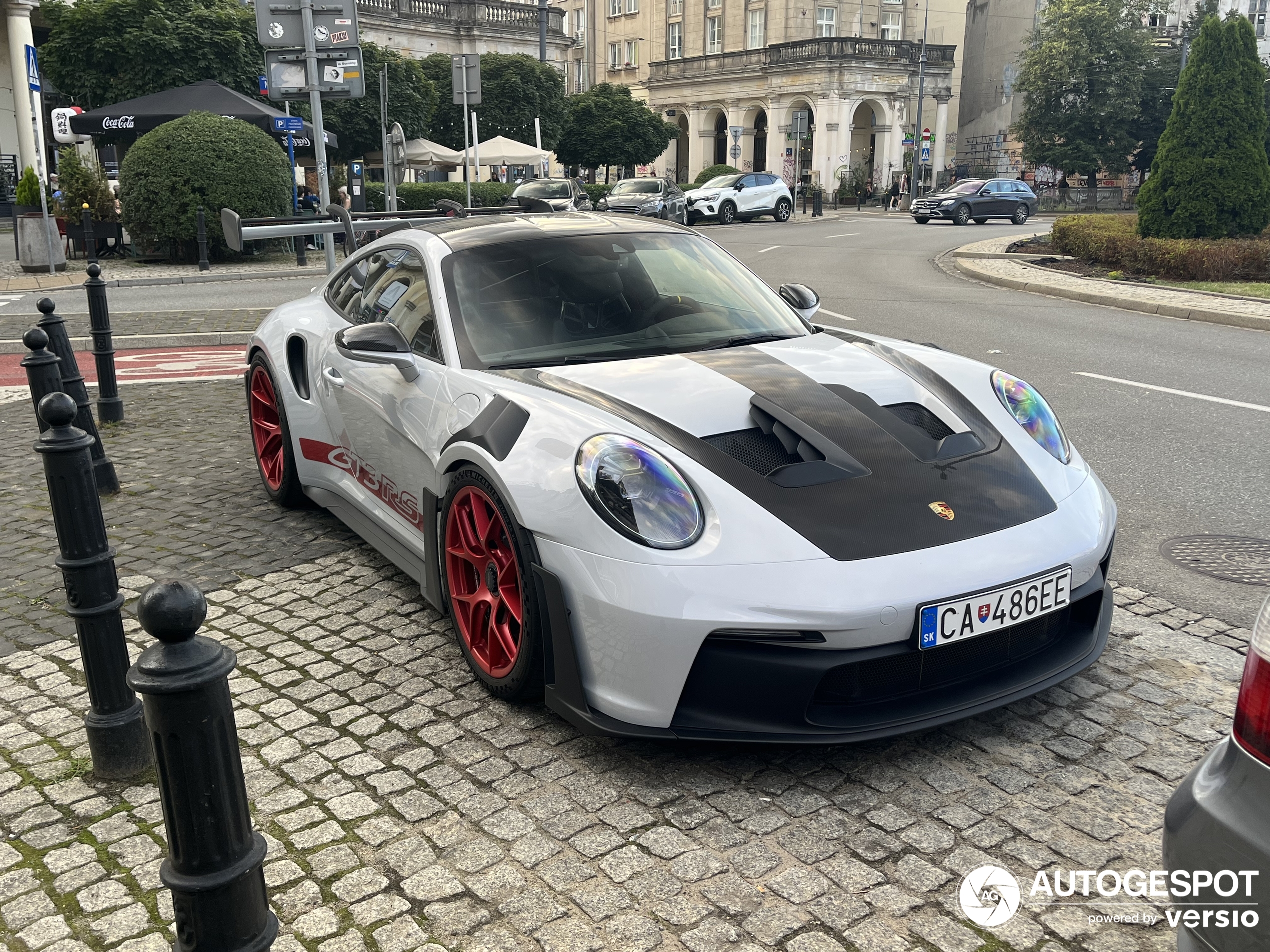 Porsche 992 GT3 RS Weissach Package