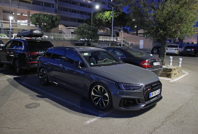 Audi RS4 Avant B9