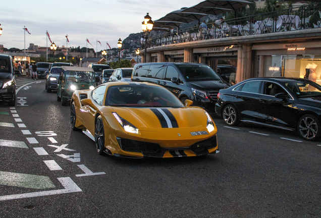 Ferrari 488 Pista