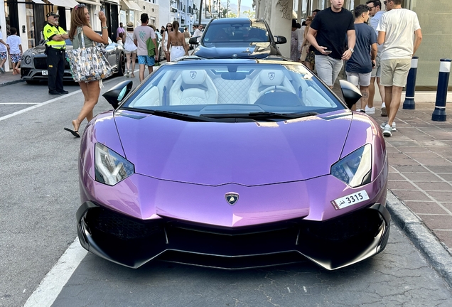 Lamborghini Aventador LP720-4 Roadster 50° Anniversario