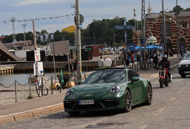 Porsche 992 Carrera 4S