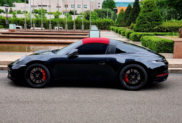 Porsche 992 Targa 4 GTS