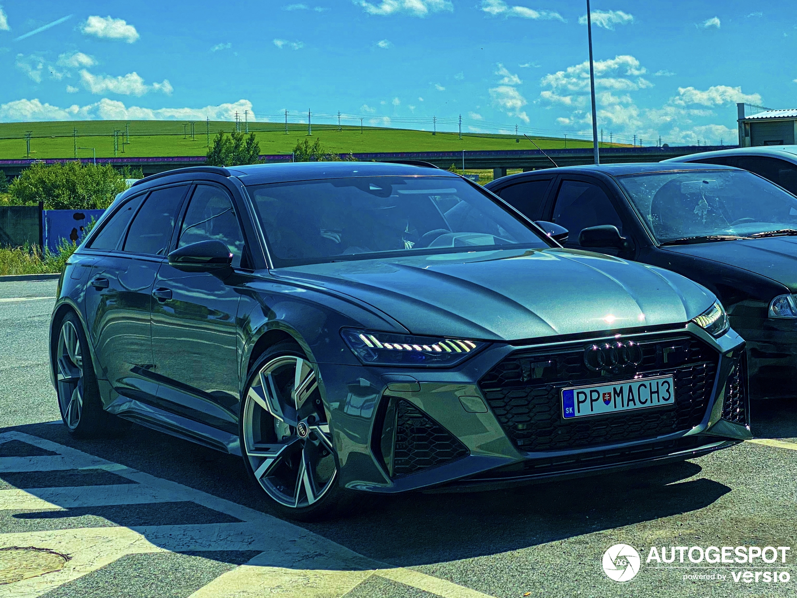 Audi RS6 Avant C8