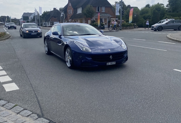 Ferrari FF