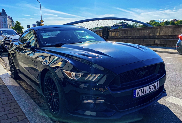 Ford Mustang GT 2015