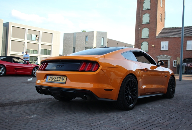 Ford Mustang GT 2015