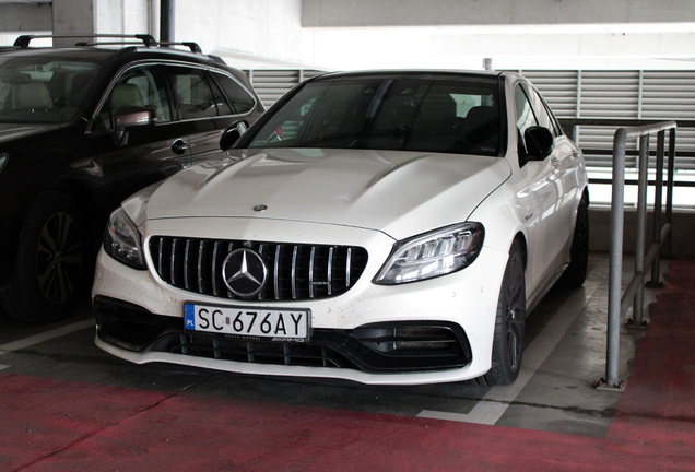 Mercedes-AMG C 63 S W205 2018