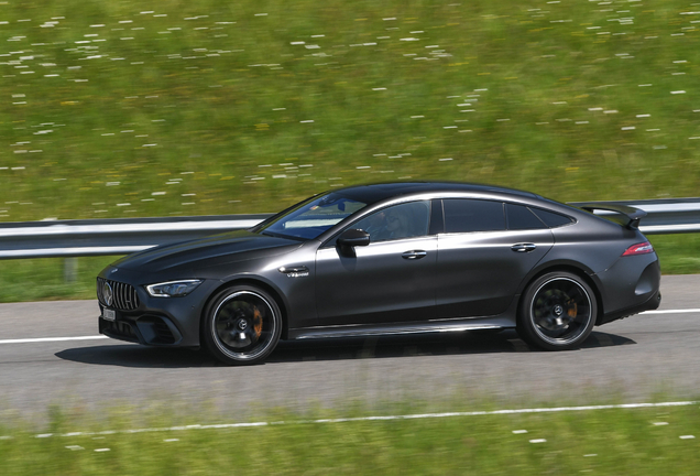 Mercedes-AMG GT 63 S X290