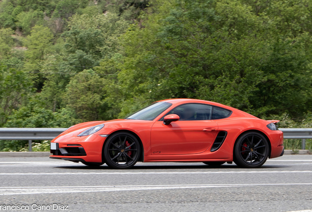 Porsche 718 Cayman GTS