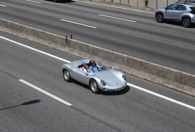 Porsche 718 RSK Spyder Replica