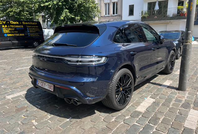 Porsche 95B Macan GTS MkIII