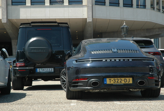 Porsche 992 Carrera 4S