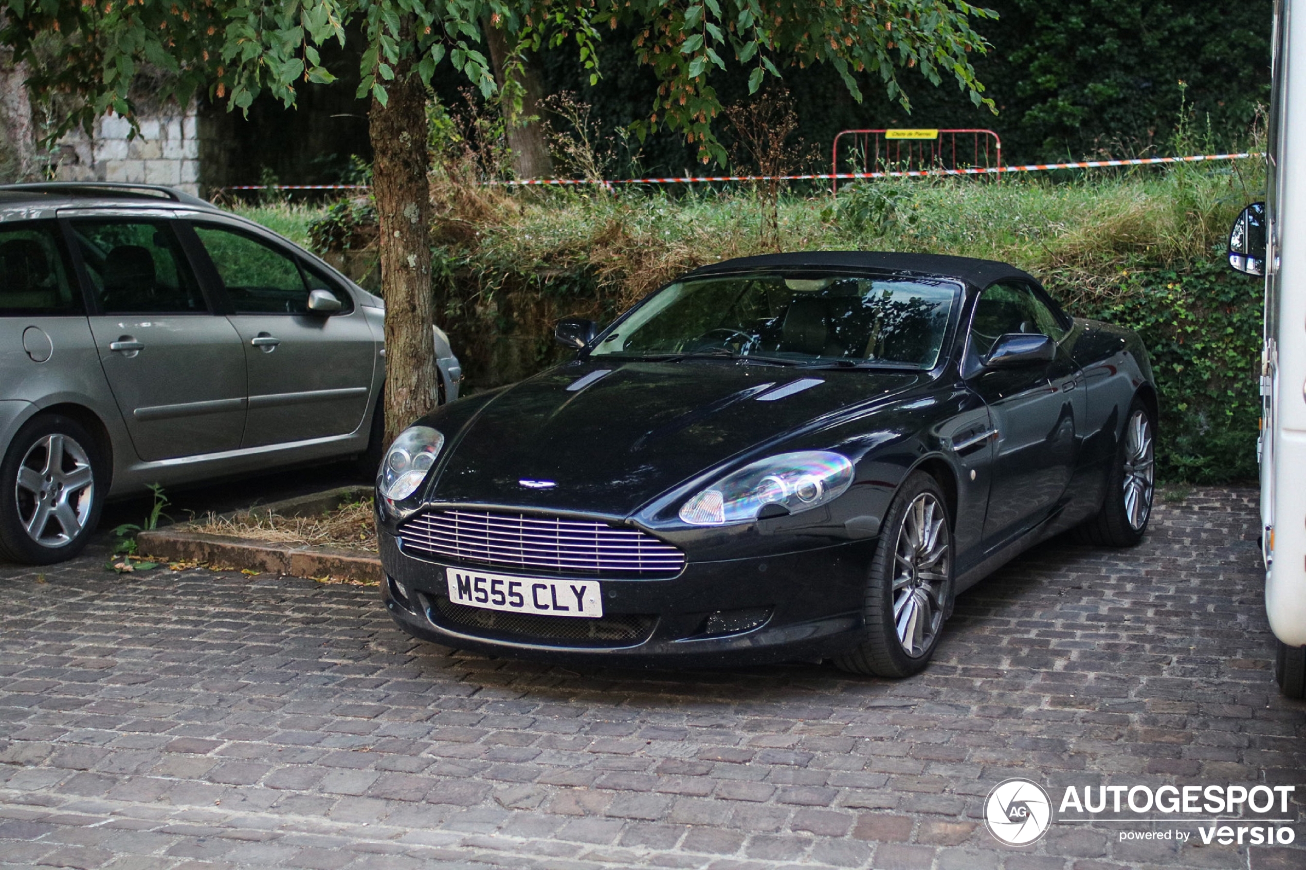 Aston Martin DB9 Volante