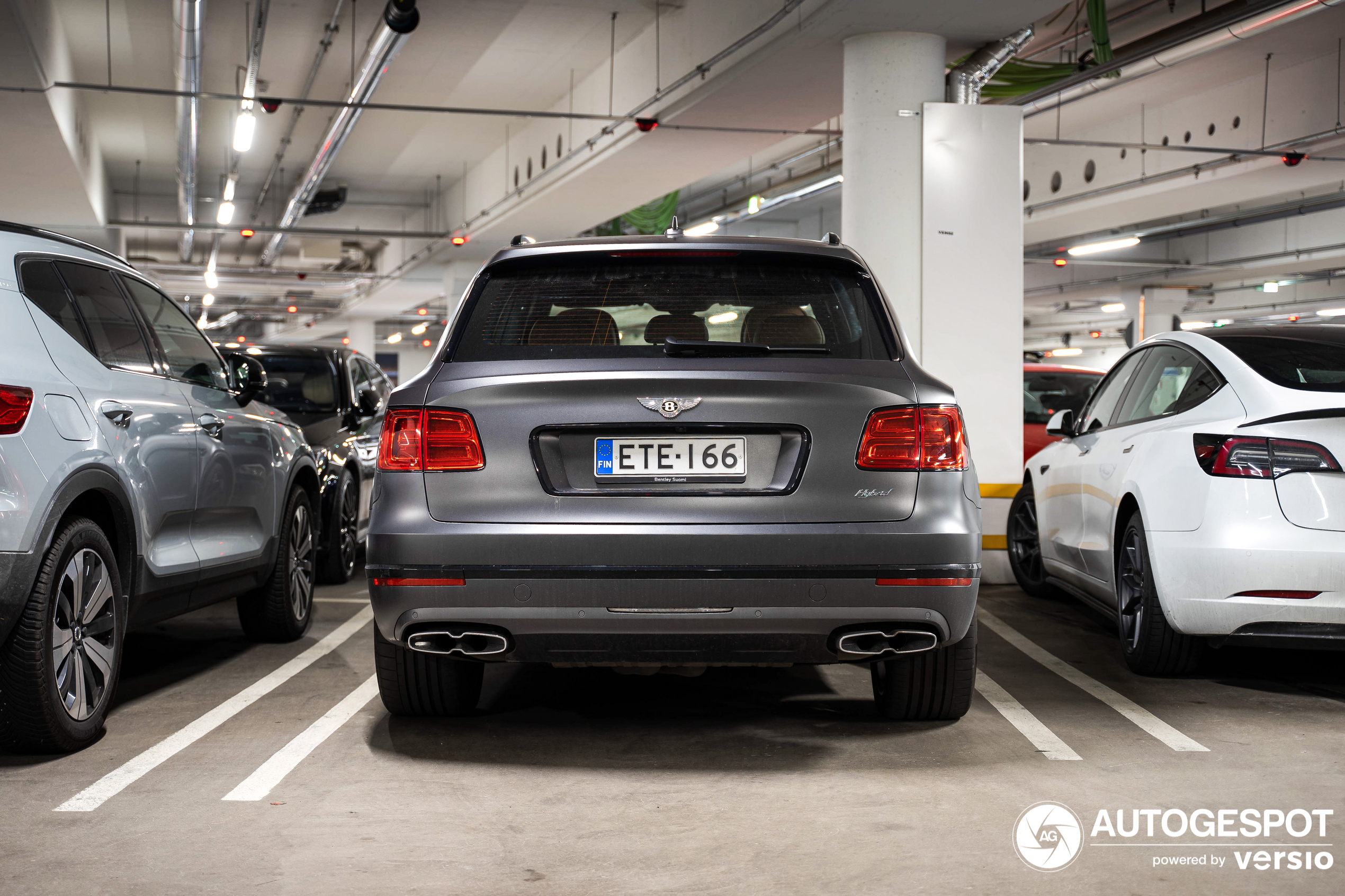 Bentley Bentayga Hybrid