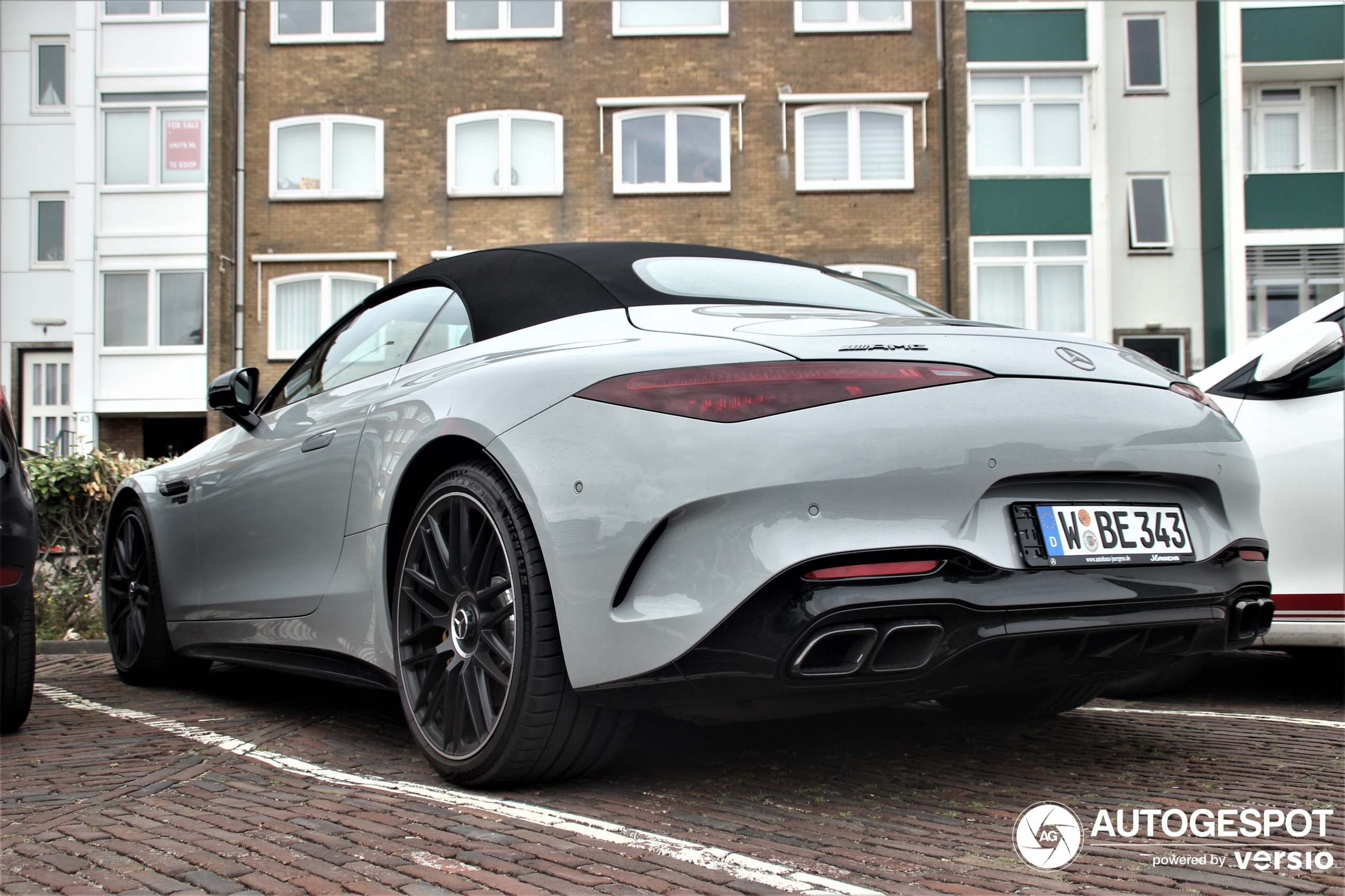 Mercedes-AMG SL 63 R232