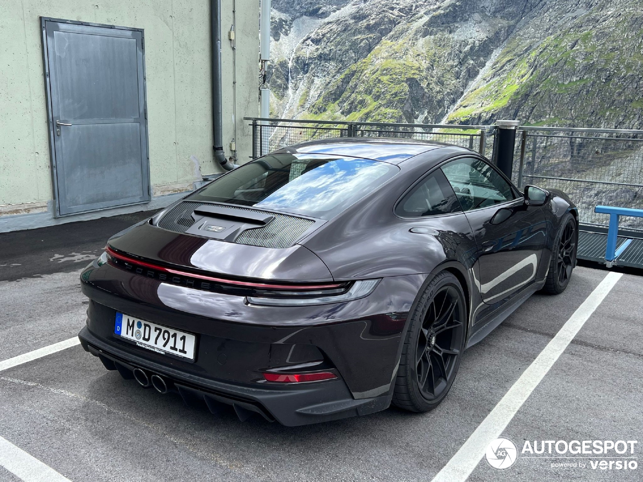 Porsche 992 GT3 Touring