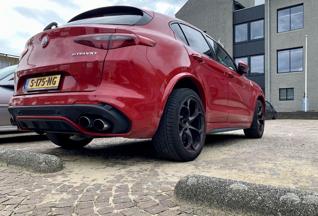 Alfa Romeo Stelvio Quadrifoglio