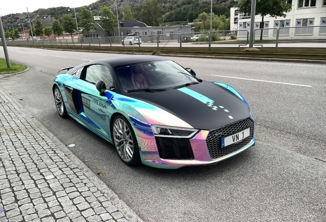 Audi R8 V10 Plus 2015