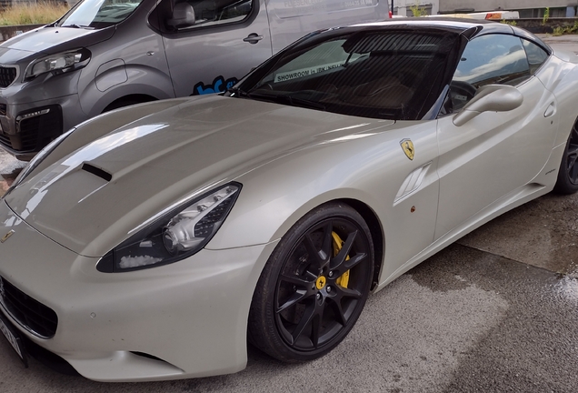 Ferrari California