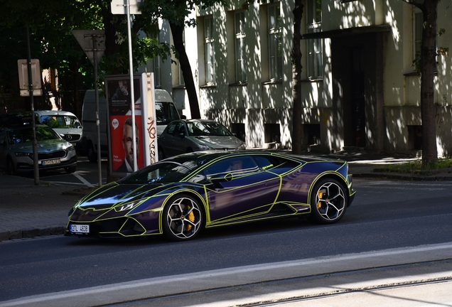 Lamborghini Huracán LP640-4 EVO