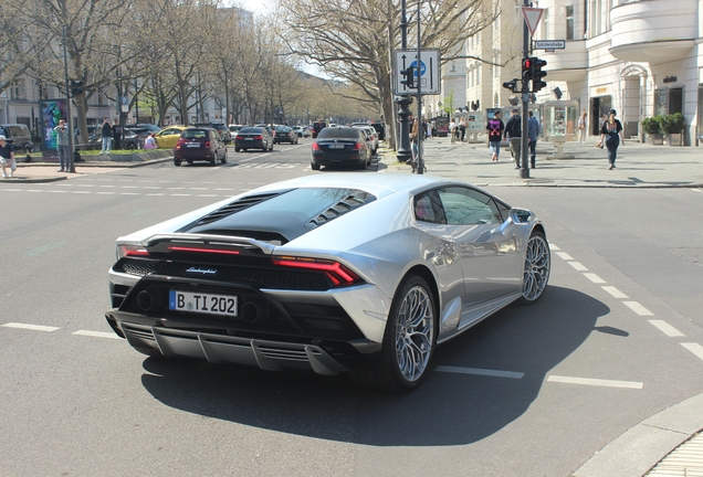 Lamborghini Huracán LP640-4 EVO