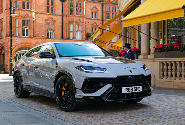 Lamborghini Urus Performante