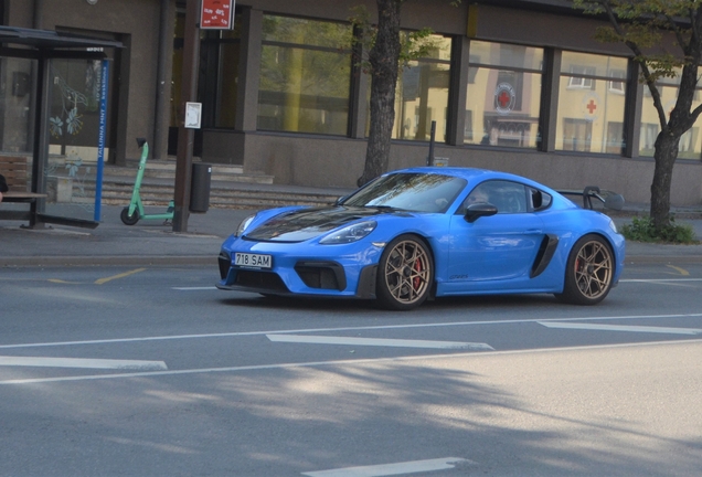 Porsche 718 Cayman GT4 RS Weissach Package