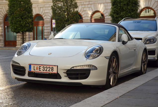 Porsche 991 Carrera 4S Cabriolet MkI