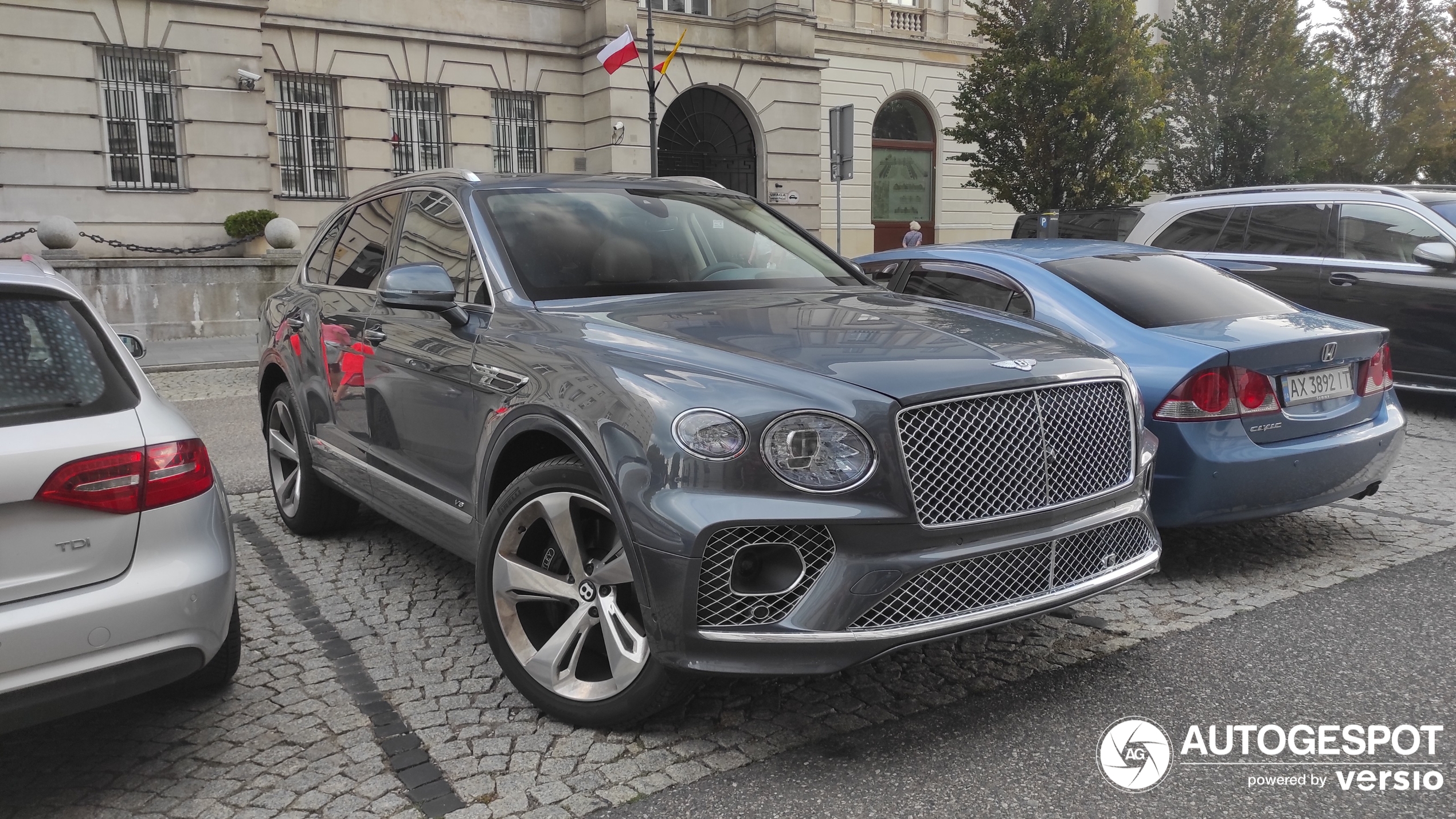 Bentley Bentayga V8 2021