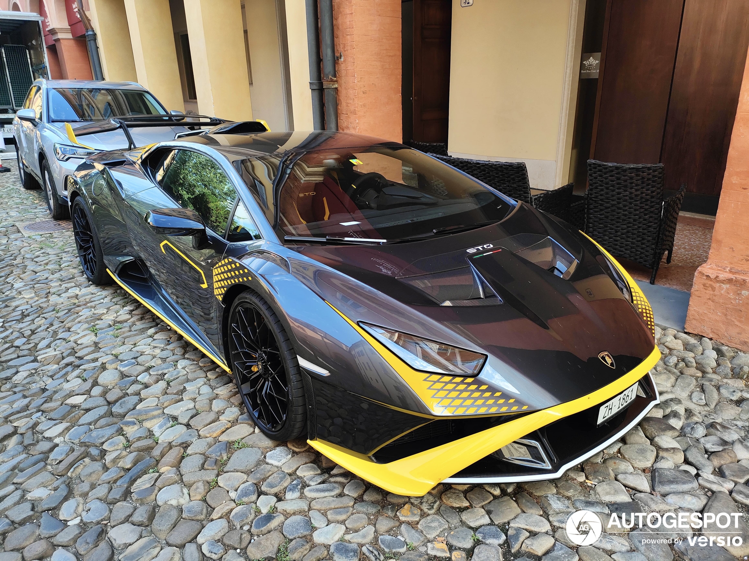 Lamborghini Huracán LP640-2 STO