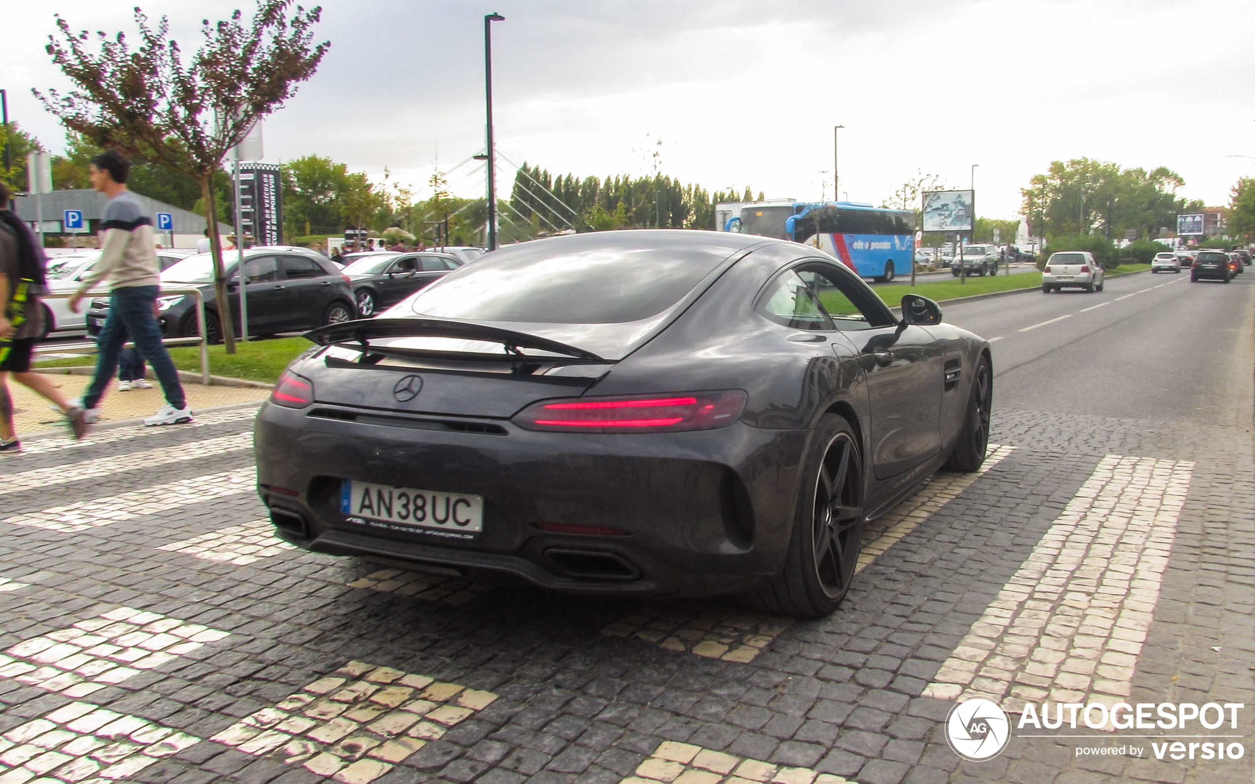 Mercedes-AMG GT C C190