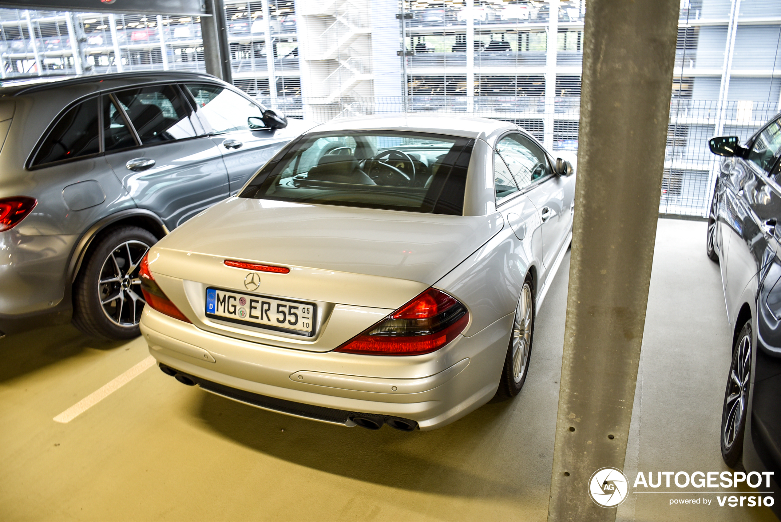 Mercedes-Benz SL 55 AMG R230 - 30 July 2023 - Autogespot