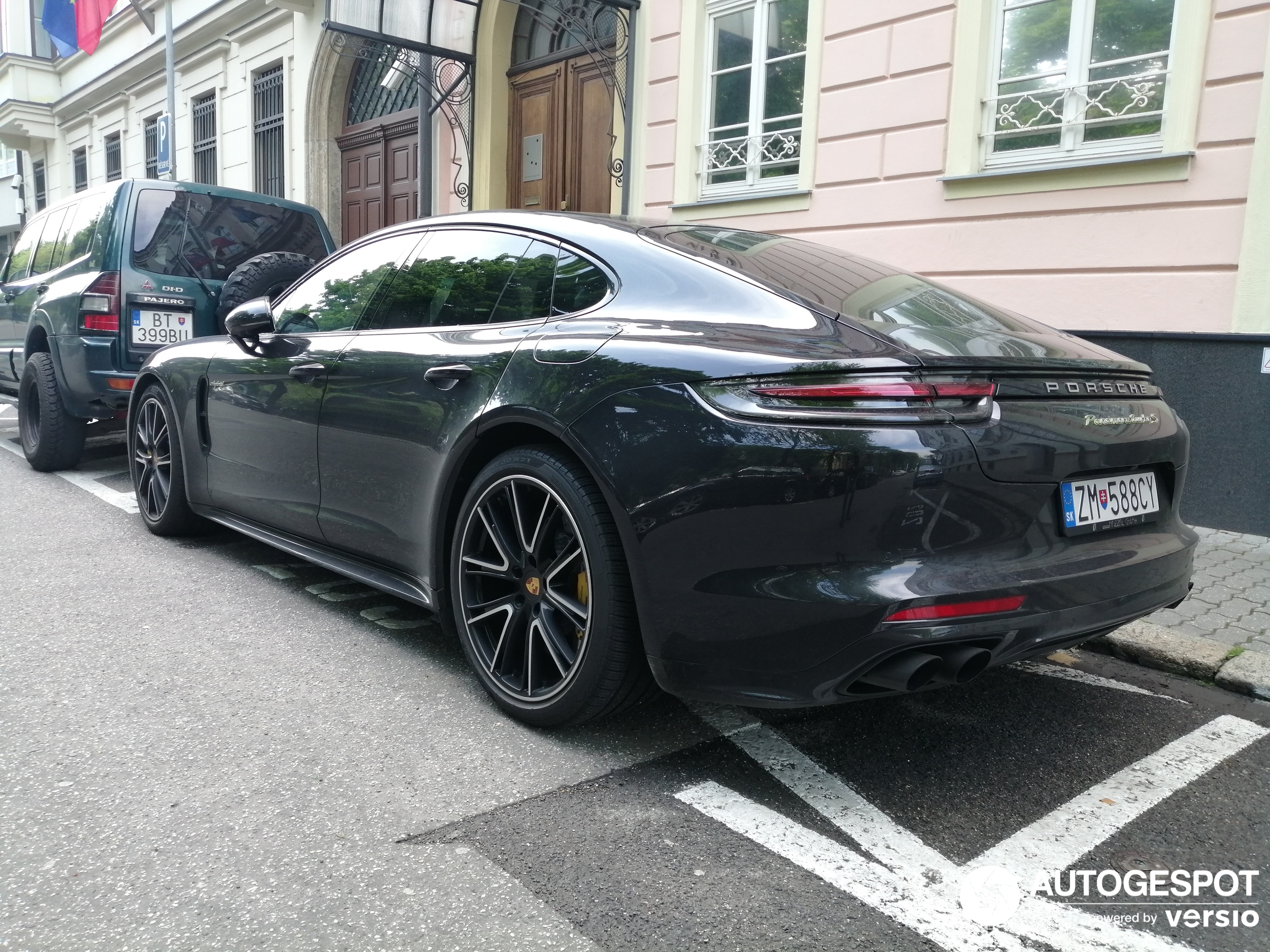 Porsche 971 Panamera Turbo S E-Hybrid