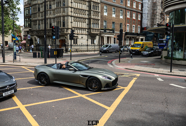 Aston Martin DBS Superleggera Volante