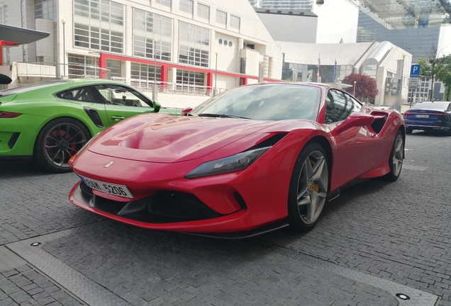 Ferrari F8 Tributo