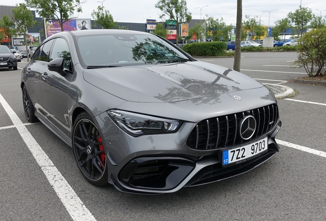 Mercedes-AMG CLA 45 S Shooting Brake X118