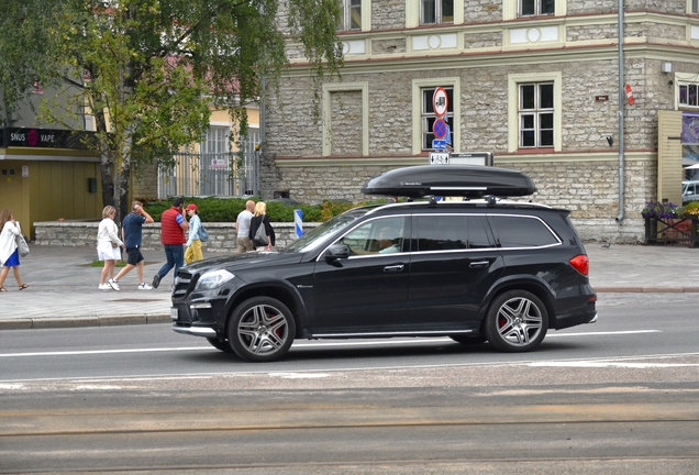 Mercedes-Benz GL 63 AMG X166