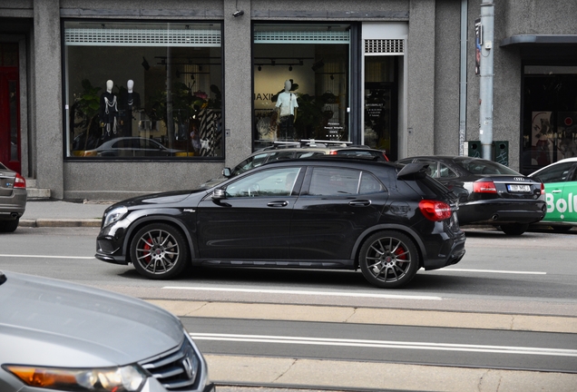 Mercedes-Benz GLA 45 AMG X156