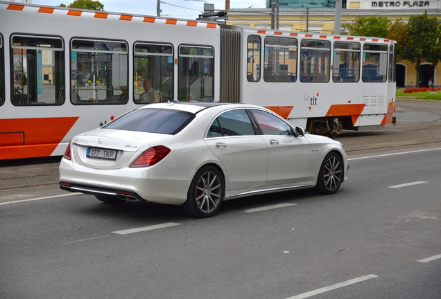 Mercedes-Benz S 63 AMG V222